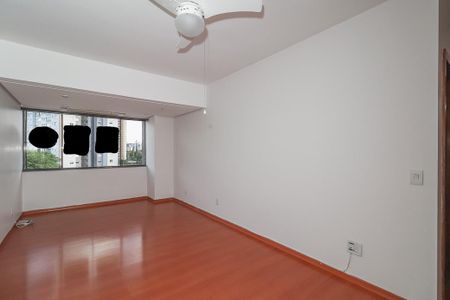 Sala de apartamento à venda com 2 quartos, 66m² em Passo D’areia, Porto Alegre