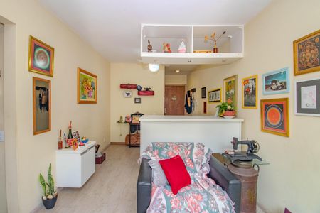 Apartamento à venda com 80m², 2 quartos e 1 vagaSala