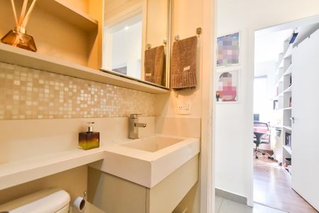 Apartamento à venda com 67m², 3 quartos e 1 vagaBanheiro social