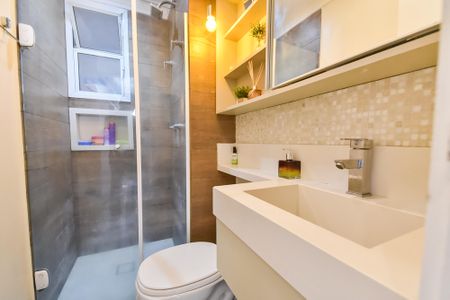 Apartamento à venda com 67m², 3 quartos e 1 vagaBanheiro social