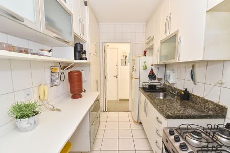 Apartamento à venda com 67m², 3 quartos e 1 vagaCozinha