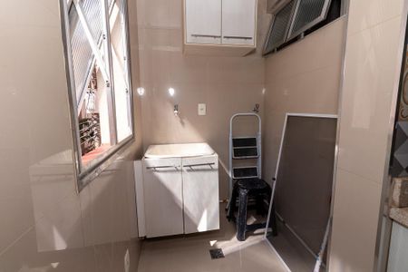 Apartamento para alugar com 71m², 3 quartos e 1 vagaÁrea de Serviço