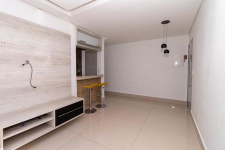 Apartamento para alugar com 71m², 3 quartos e 1 vagaSala