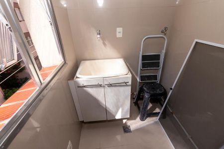 Apartamento para alugar com 71m², 3 quartos e 1 vagaÁrea de Serviço