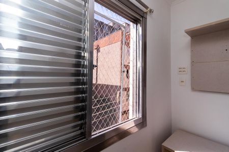 Apartamento para alugar com 71m², 3 quartos e 1 vagaQuarto 2