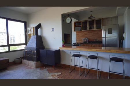 Apartamento para alugar com 78m², 2 quartos e 1 vagaCozinha Americana/ Lareira da sala 