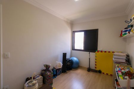 Apartamento à venda com 93m², 3 quartos e 2 vagasQuarto 2