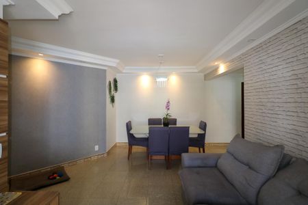 Apartamento à venda com 93m², 3 quartos e 2 vagasSala