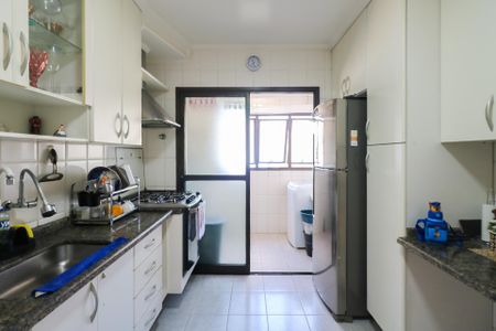 Apartamento à venda com 93m², 3 quartos e 2 vagasCozinha