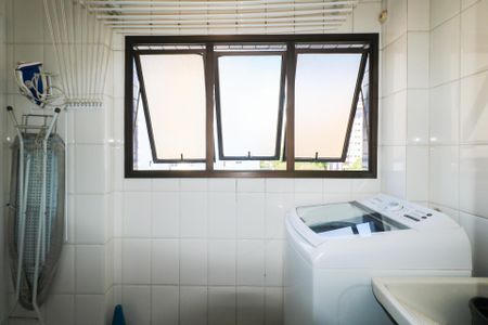 Apartamento à venda com 93m², 3 quartos e 2 vagasÁrea de Serviço