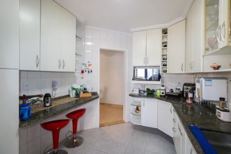 Apartamento à venda com 93m², 3 quartos e 2 vagasCozinha
