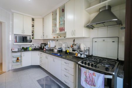 Apartamento à venda com 93m², 3 quartos e 2 vagasCozinha