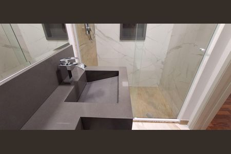 Apartamento à venda com 104m², 2 quartos e 1 vagaBanheiro Social 