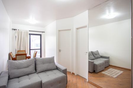 Apartamento para alugar com 28m², 1 quarto e 1 vaga Apartamento para alugar com 28m², 1 quarto e 1 vagaSala