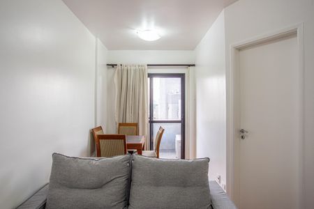 Apartamento para alugar com 28m², 1 quarto e 1 vaga Apartamento para alugar com 28m², 1 quarto e 1 vagaSala
