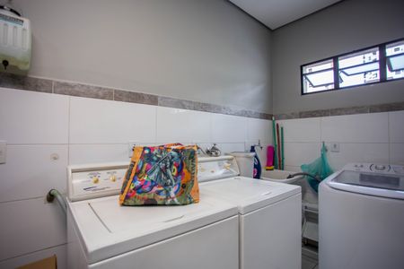 Apartamento para alugar com 28m², 1 quarto e 1 vaga Apartamento para alugar com 28m², 1 quarto e 1 vagaLavanderia