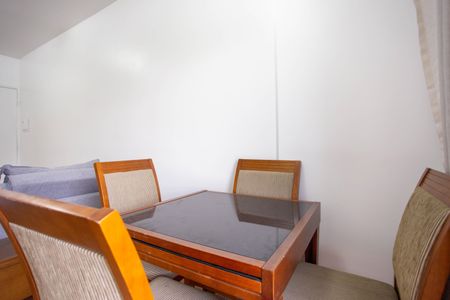 Apartamento para alugar com 28m², 1 quarto e 1 vaga Apartamento para alugar com 28m², 1 quarto e 1 vagaSala