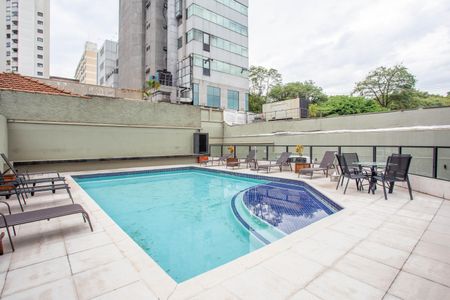 Apartamento para alugar com 28m², 1 quarto e 1 vaga Apartamento para alugar com 28m², 1 quarto e 1 vagaÁrea comum - Piscina