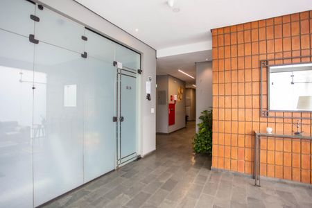 Apartamento para alugar com 28m², 1 quarto e 1 vaga Apartamento para alugar com 28m², 1 quarto e 1 vagaHall de entrada
