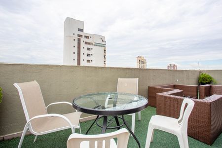 Apartamento para alugar com 28m², 1 quarto e 1 vaga Apartamento para alugar com 28m², 1 quarto e 1 vagaRoofTop