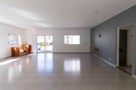 Apartamento para alugar com 47m², 2 quartos e 1 vagaÁrea comum - Salão de festas