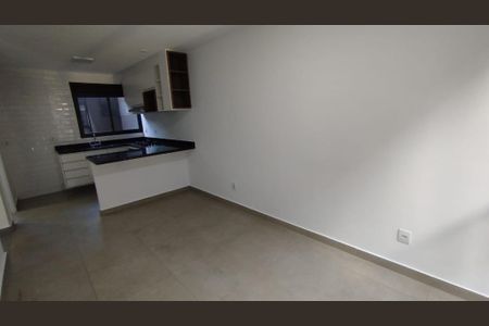 Foto 09 de casa para alugar com 2 quartos, 89m² em Vila Ipojuca, São Paulo
