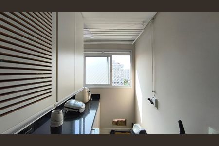 Apartamento à venda com 68m², 2 quartos e 1 vagaÁrea de Serviço