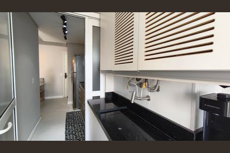 Apartamento à venda com 68m², 2 quartos e 1 vagaÁrea de Serviço