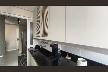 Apartamento à venda com 68m², 2 quartos e 1 vagaÁrea de Serviço