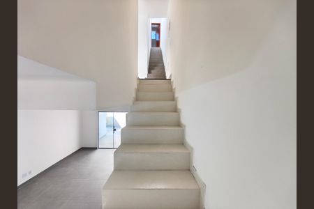 Casa de condomínio à venda com 120m², 2 quartos e 1 vaga