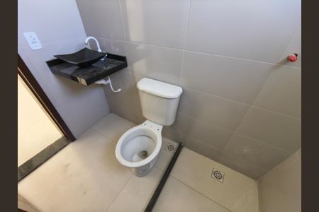 Casa de condomínio à venda com 120m², 2 quartos e 1 vaga