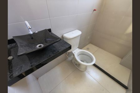 Casa de condomínio à venda com 120m², 2 quartos e 1 vaga