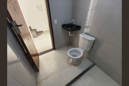 Casa de condomínio à venda com 120m², 2 quartos e 1 vaga