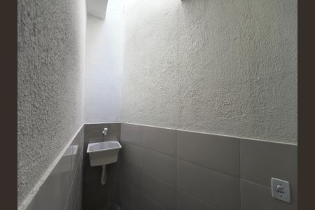 Casa de condomínio à venda com 120m², 2 quartos e 1 vaga