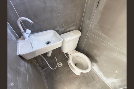 Casa de condomínio à venda com 120m², 2 quartos e 1 vaga