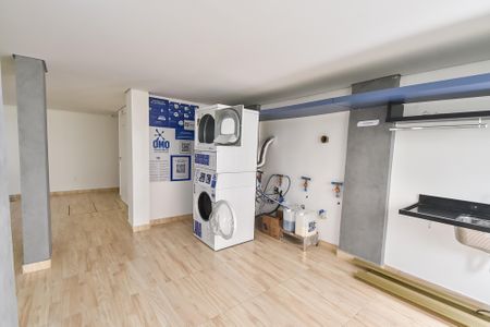 Studio à venda com 26m², 1 quarto e sem vaga Studio à venda com 26m², 1 quarto e sem vagaLavanderia