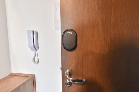Studio à venda com 26m², 1 quarto e sem vaga Studio à venda com 26m², 1 quarto e sem vagaFechadura digital