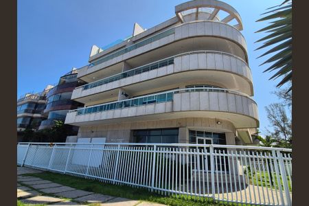 Apartamento para alugar com 300m², 4 quartos e 4 vagas