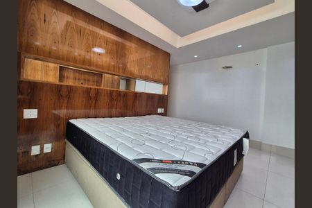 Apartamento para alugar com 300m², 4 quartos e 4 vagas