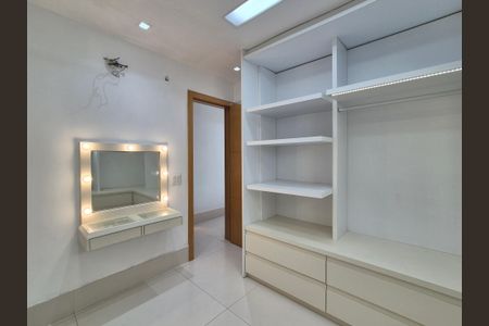 Apartamento para alugar com 300m², 4 quartos e 4 vagas