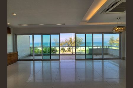 Apartamento para alugar com 300m², 4 quartos e 4 vagas