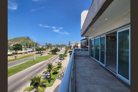 Apartamento para alugar com 300m², 4 quartos e 4 vagas