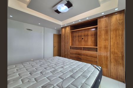 Apartamento para alugar com 300m², 4 quartos e 4 vagas