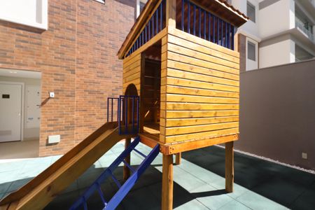 Apartamento à venda com 122m², 3 quartos e 2 vagasÁrea comum - Playground