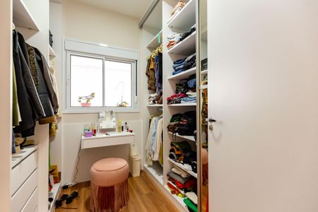 Apartamento para alugar com 94m², 2 quartos e 2 vagasCloset