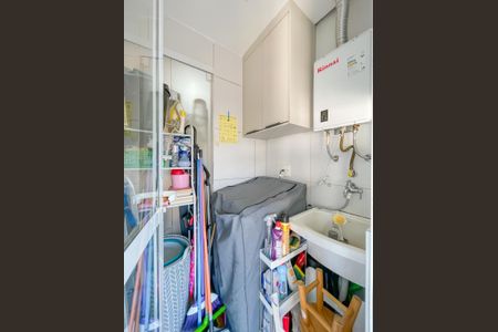 Apartamento à venda com 63m², 2 quartos e 1 vagaÁrea de Serviço