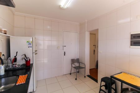 Apartamento à venda com 73m², 2 quartos e 1 vagaCozinha