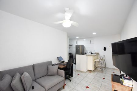 Studio à venda com 50m², 1 quarto e 1 vaga Studio à venda com 50m², 1 quarto e 1 vagaSala