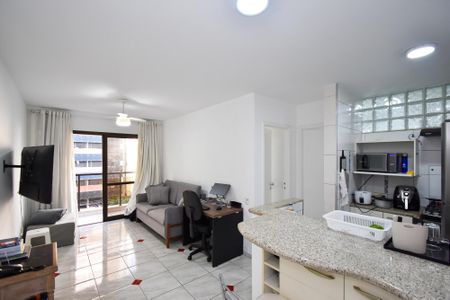 entrada de kitnet/studio para alugar com 1 quarto, 50m² em Jardim Paulista, São Paulo