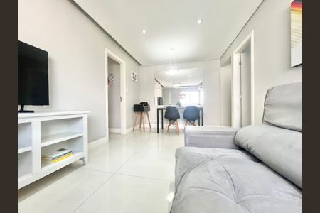 Apartamento à venda com 74m², 2 quartos e 1 vagaSala